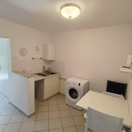 Krisztina Apartment Dramalj